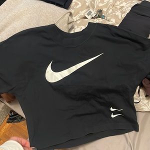 Womens Nike cropped black shirt